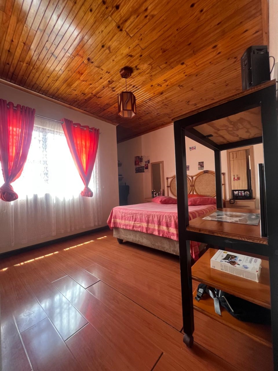 7 Bedroom Property for Sale in Heath Park Eastern Cape